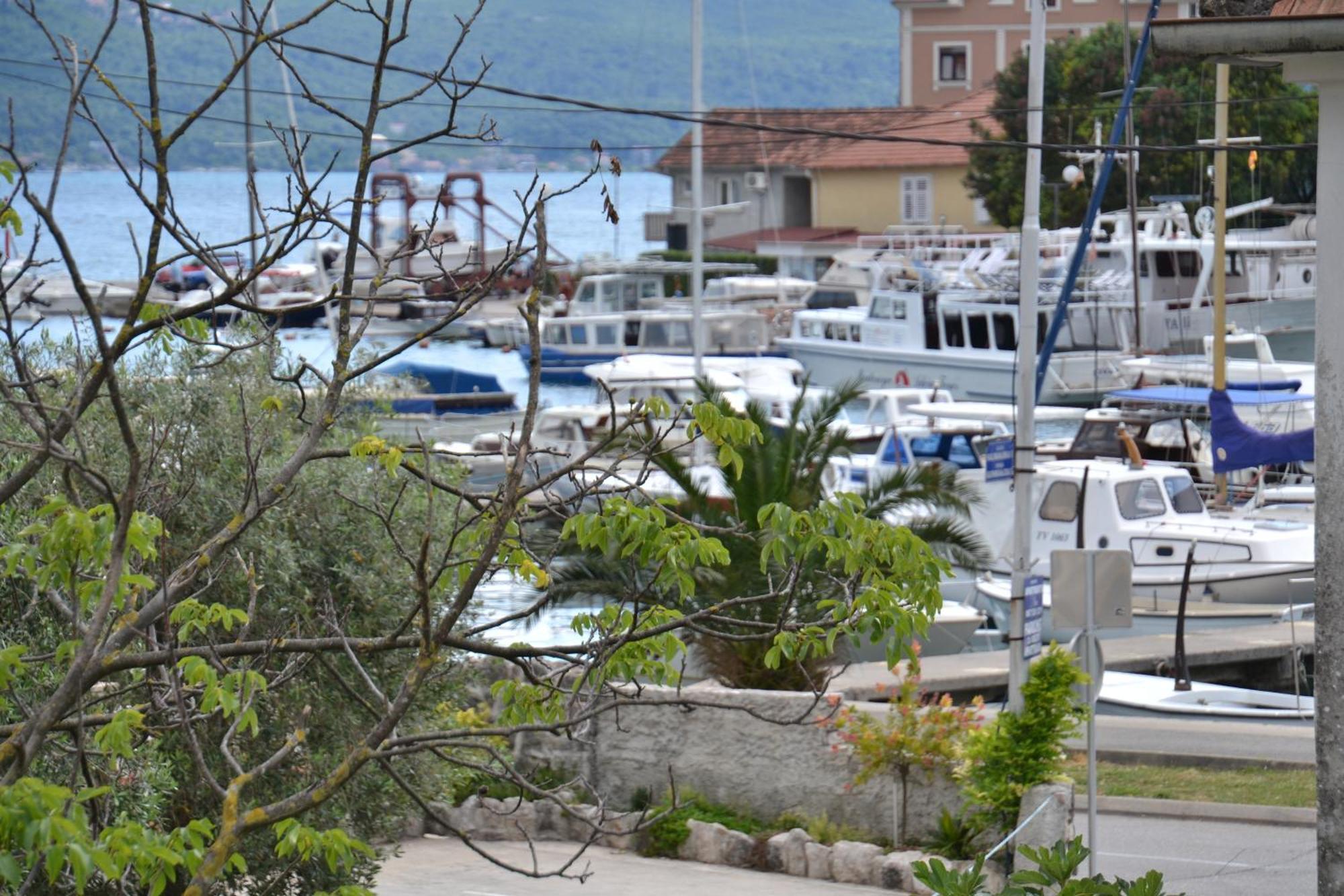 Apartments Porat Τίβατ Εξωτερικό φωτογραφία