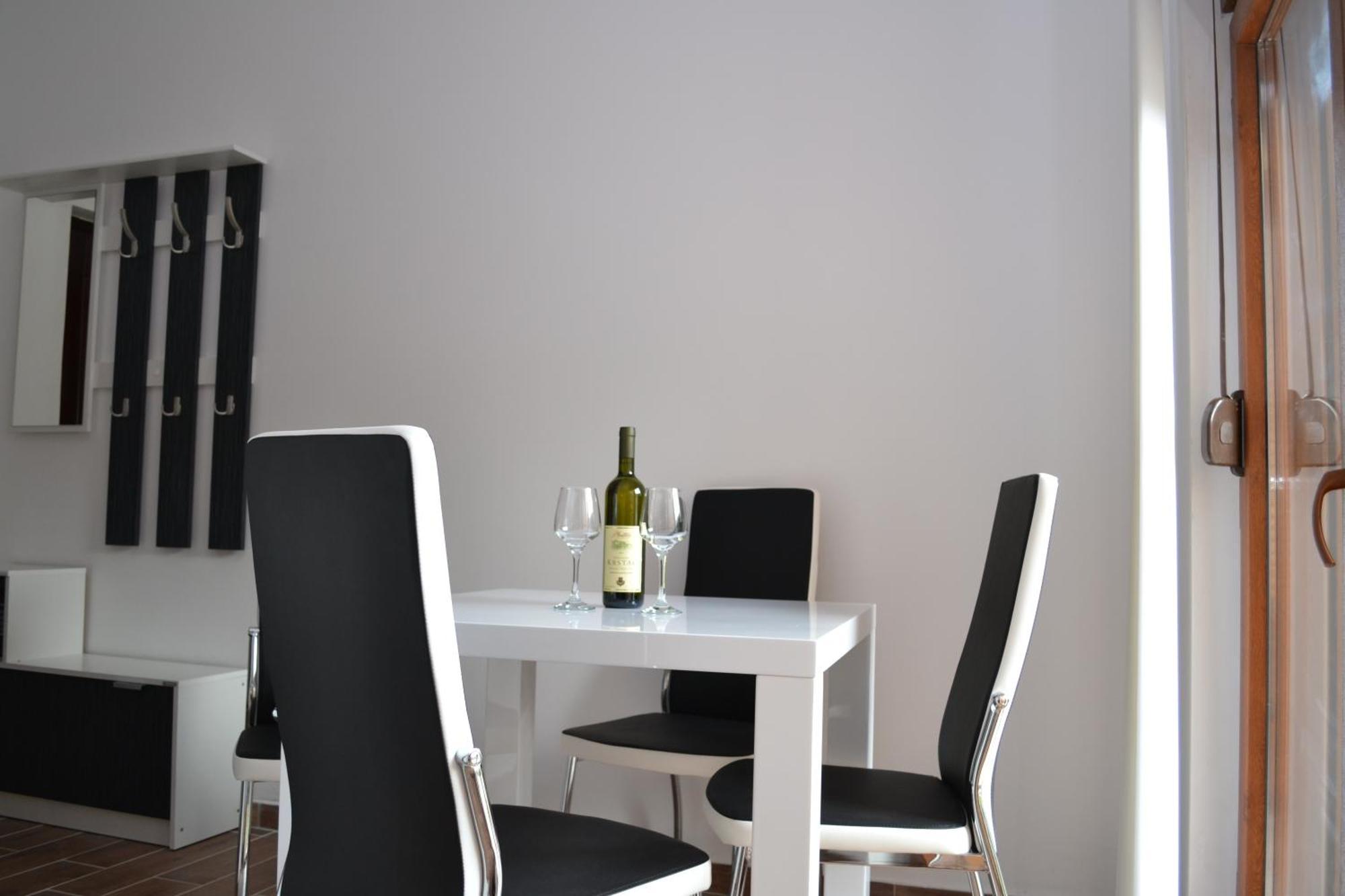 Apartments Porat Τίβατ Εξωτερικό φωτογραφία