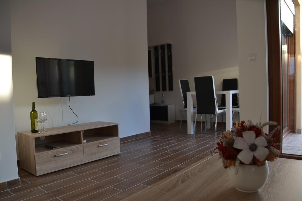 Apartments Porat Τίβατ Εξωτερικό φωτογραφία